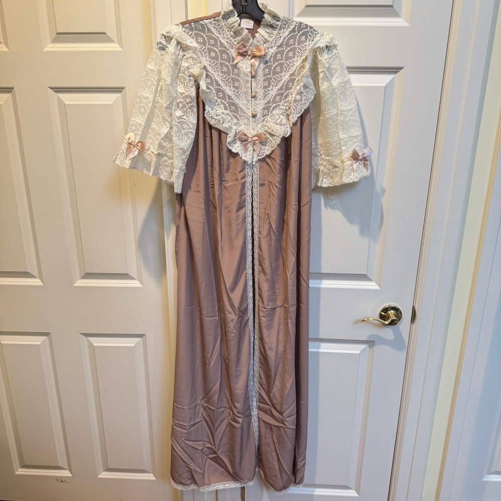 Saxon Vintage 60s Brown Nightgown Lingerie